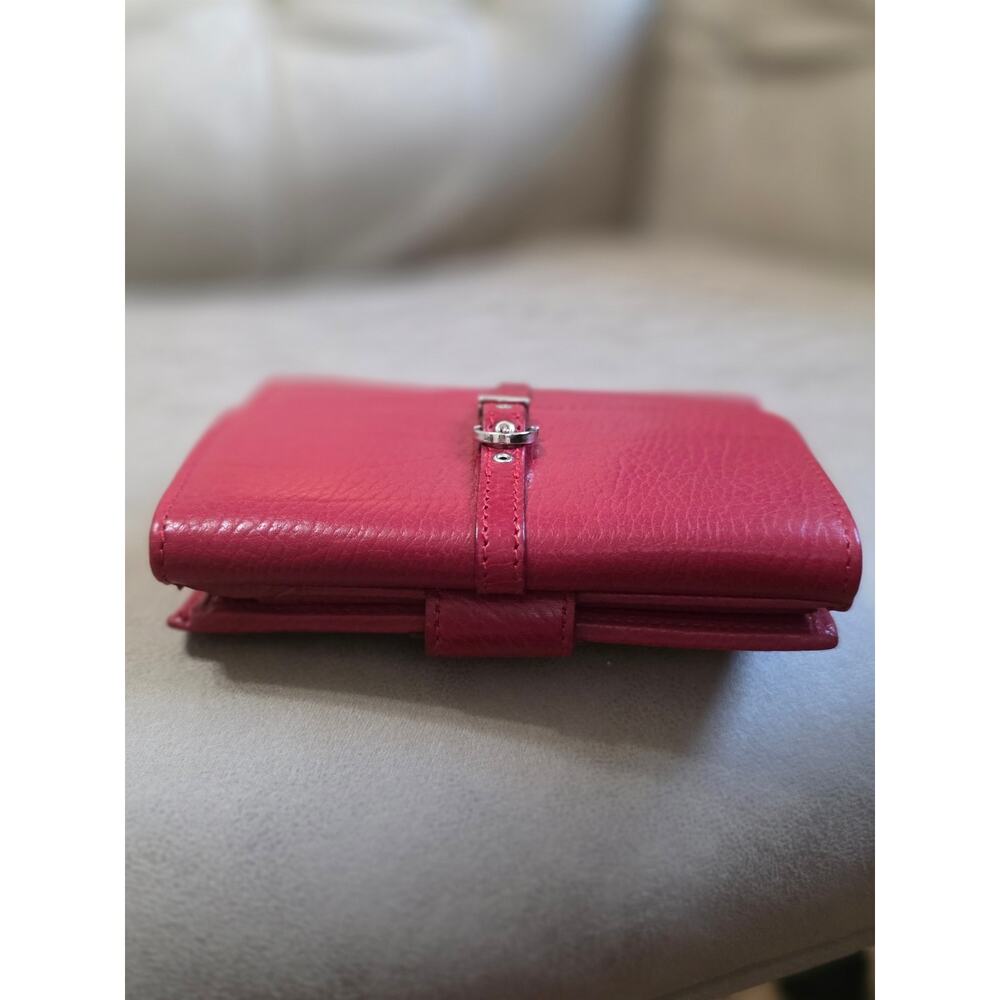 EUC Salvatore Ferragamo Gancini Wallet - Picture 11 of 13